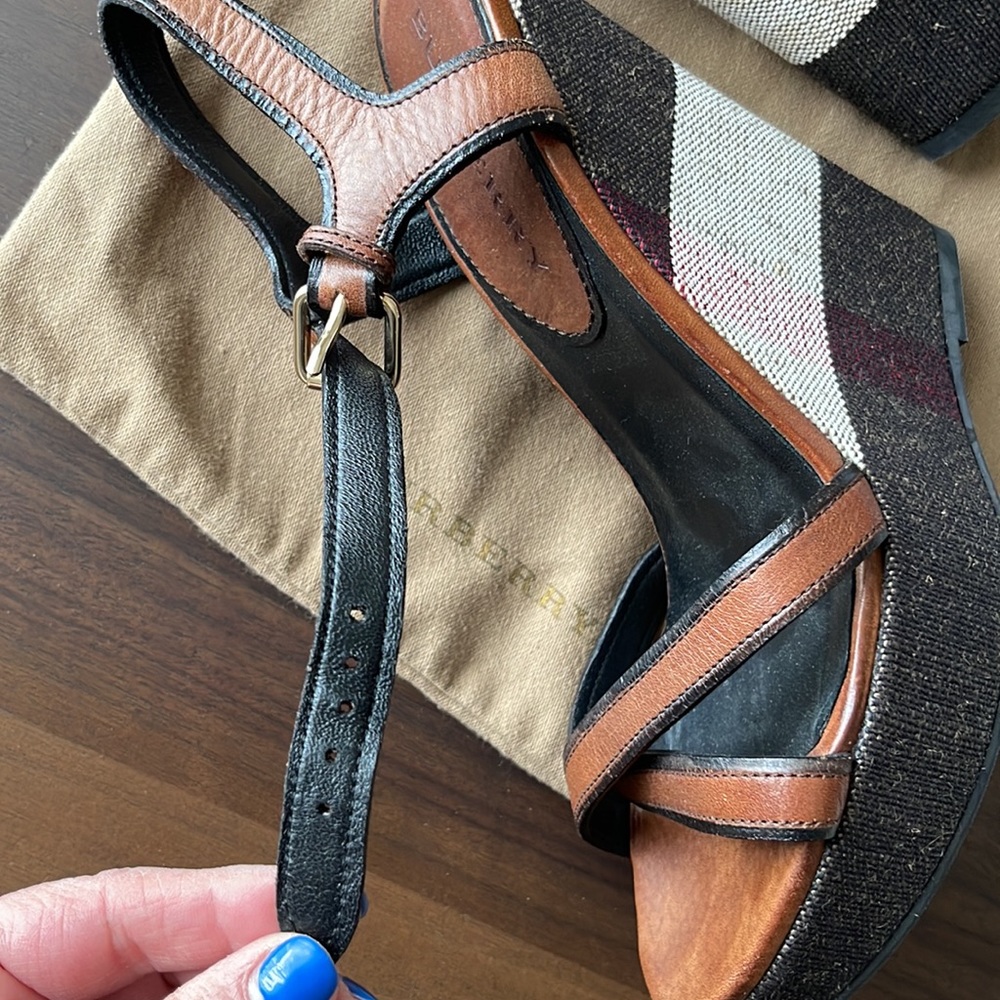 Burberry | Wedge Heel Sandals - Picture 8 of 9